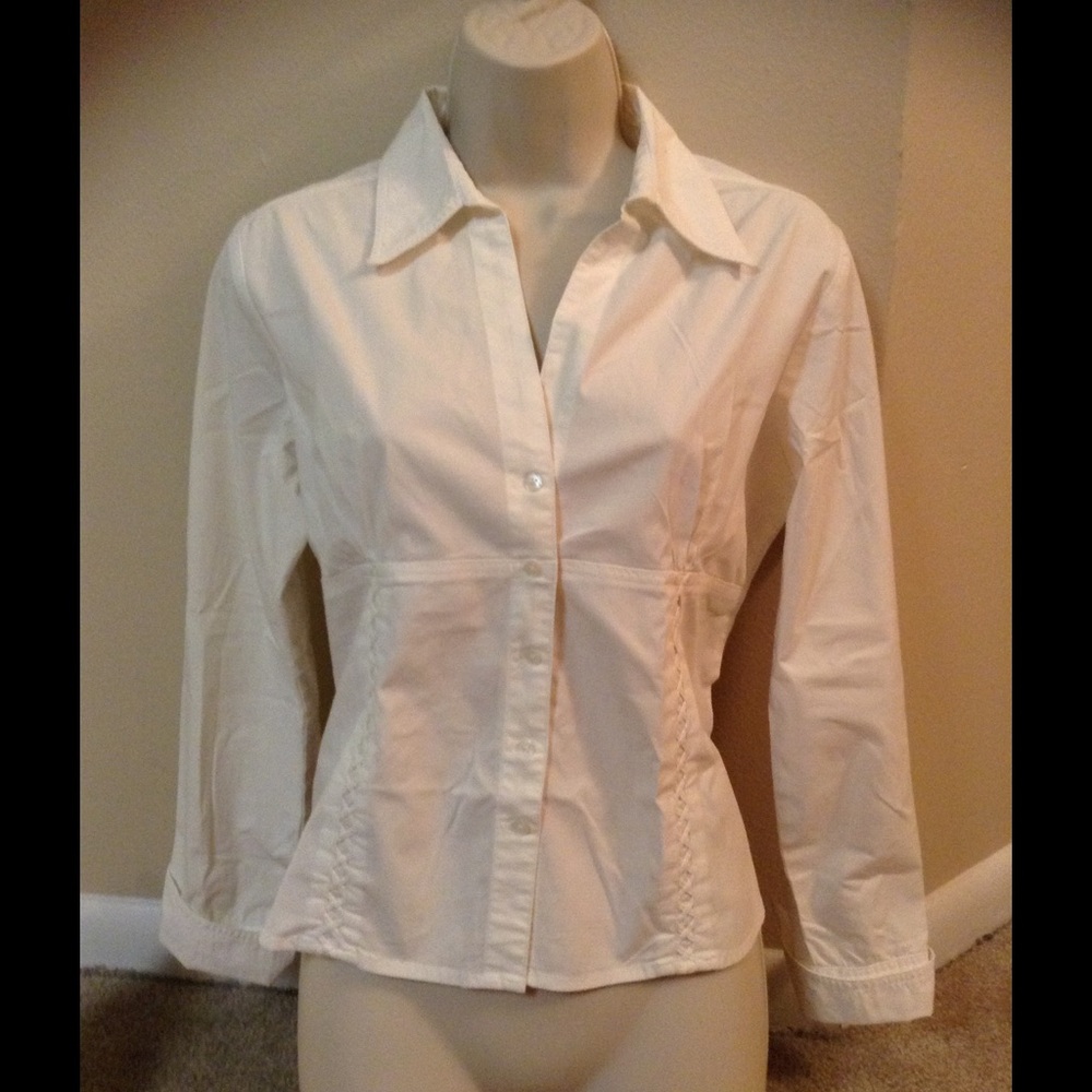 White Long Sleeve Fitted Blouse